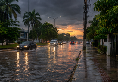Chuva alaga trecho da Avenida Ceará em Rio Branco